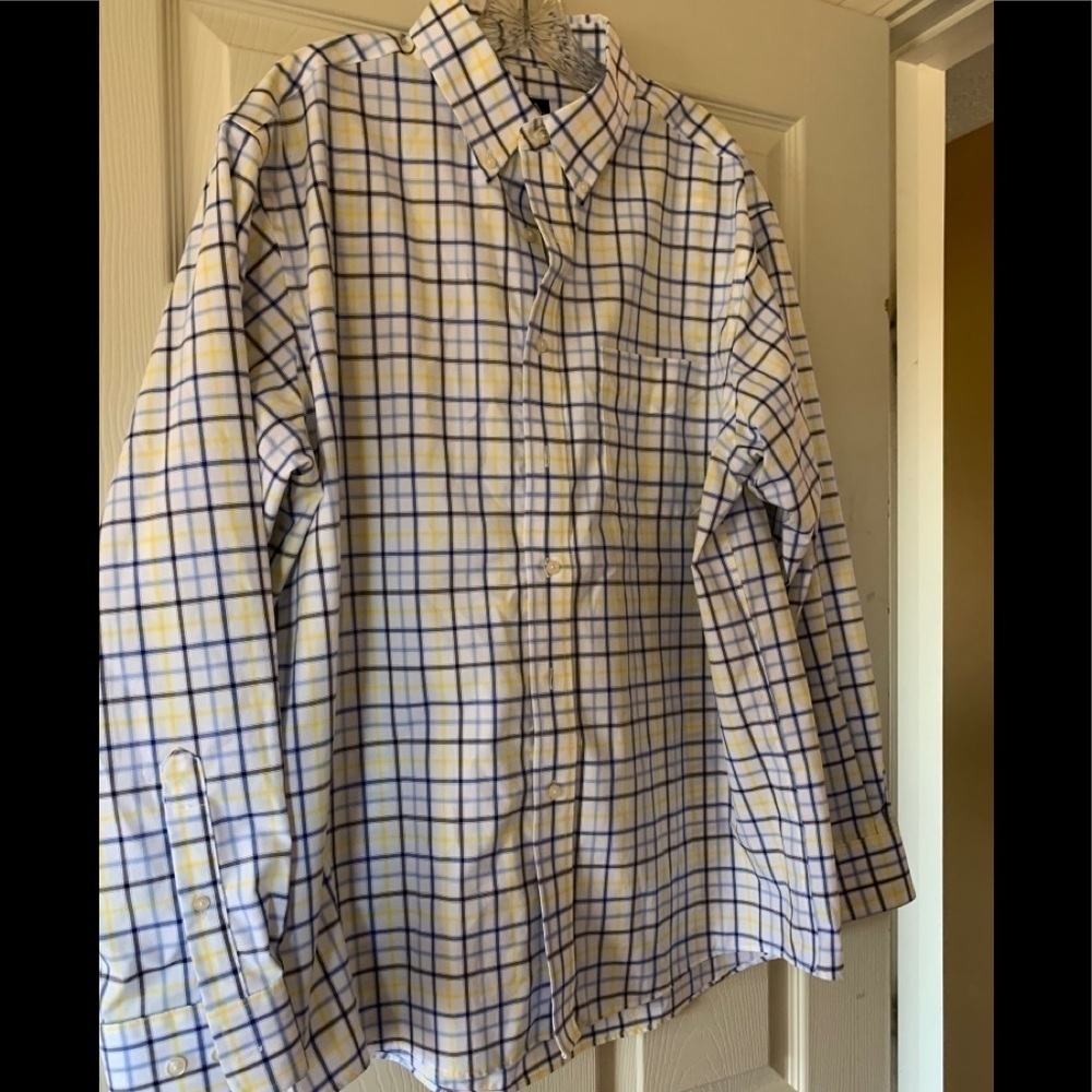 Jos A Banks button down sz L